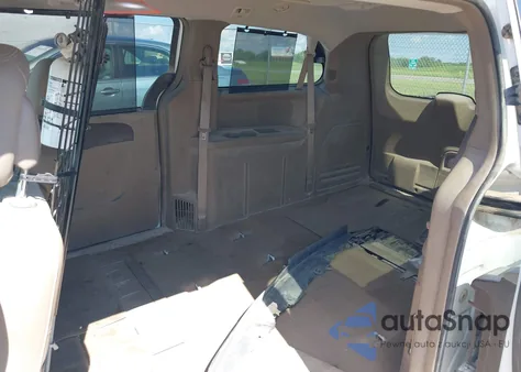 2015 Chrysler Town & Country Touring from USA, damaged, VIN 2C4RC1BG1FR697899